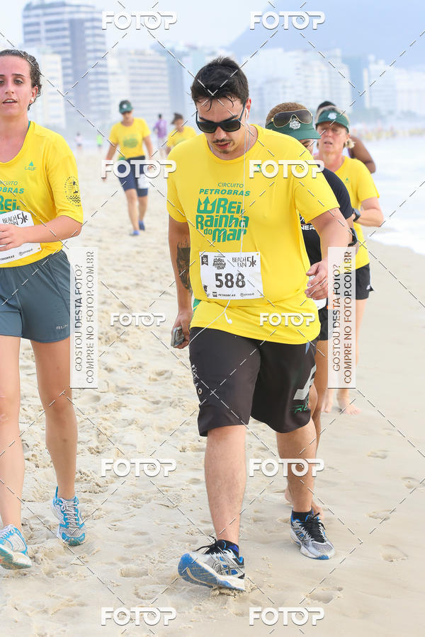 Buy your photos of the eventCircuito Petrobrs Rei e Rainha do Mar on Fotop