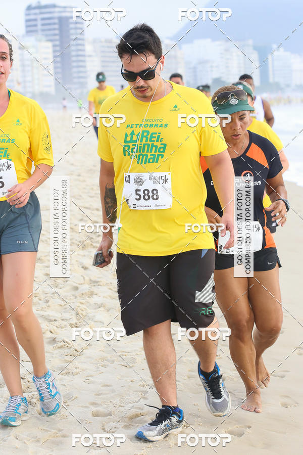 Buy your photos of the eventCircuito Petrobrs Rei e Rainha do Mar on Fotop
