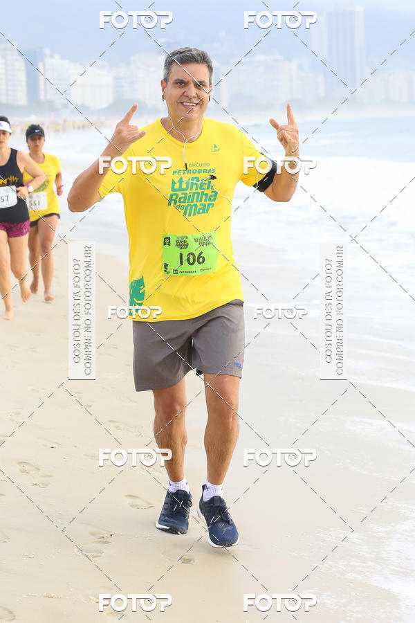 Buy your photos of the eventCircuito Petrobrs Rei e Rainha do Mar on Fotop