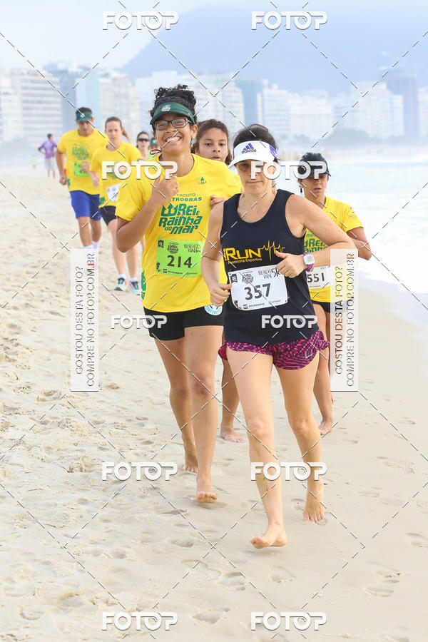 Buy your photos of the eventCircuito Petrobrs Rei e Rainha do Mar on Fotop