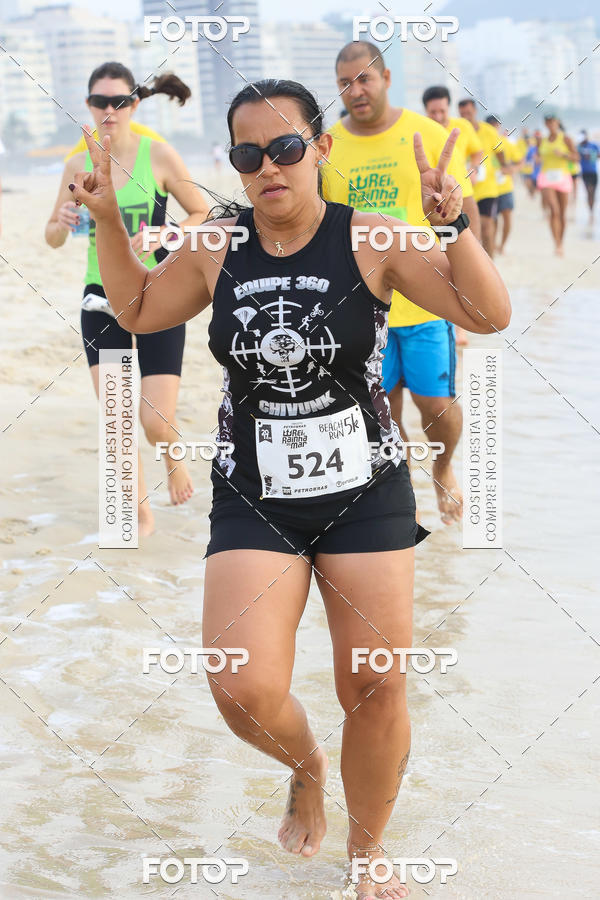 Buy your photos of the eventCircuito Petrobrs Rei e Rainha do Mar on Fotop
