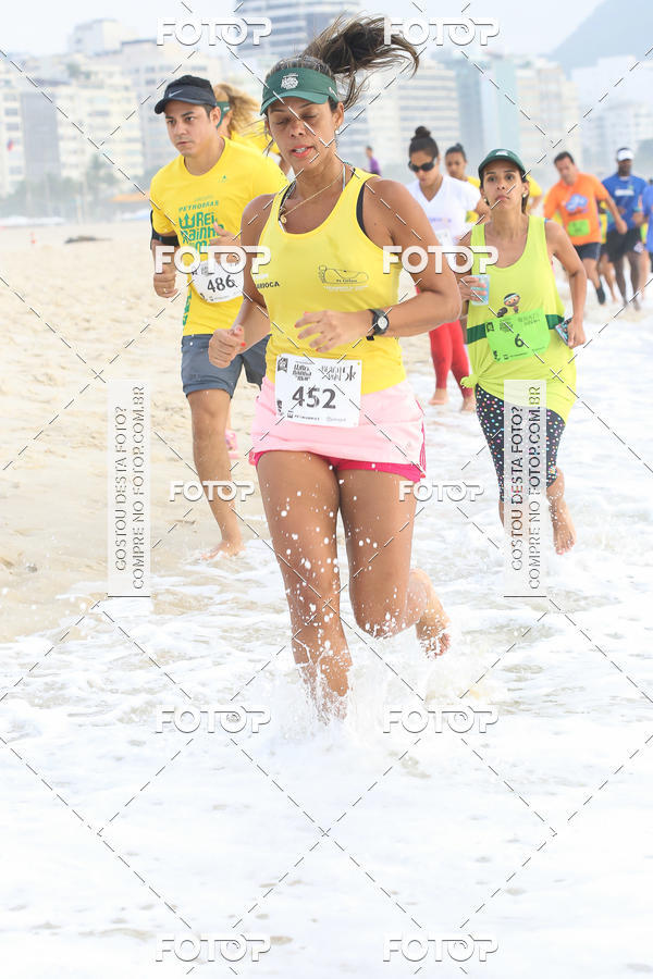 Buy your photos of the eventCircuito Petrobrs Rei e Rainha do Mar on Fotop