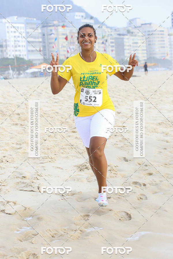 Buy your photos of the eventCircuito Petrobrs Rei e Rainha do Mar on Fotop