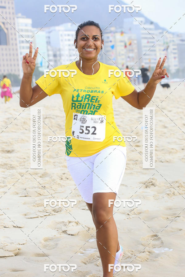 Buy your photos of the eventCircuito Petrobrs Rei e Rainha do Mar on Fotop
