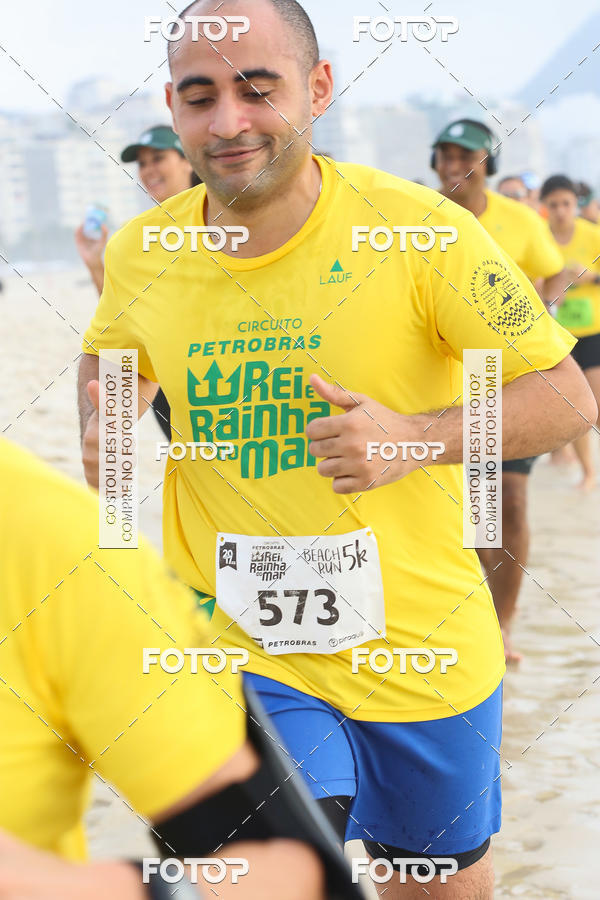 Buy your photos of the eventCircuito Petrobrs Rei e Rainha do Mar on Fotop