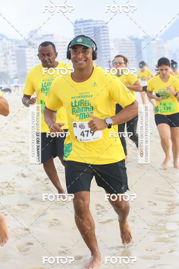 Buy your photos of the eventCircuito Petrobrs Rei e Rainha do Mar on Fotop