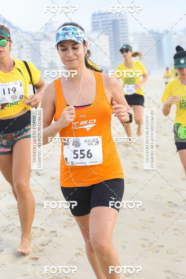 Buy your photos of the eventCircuito Petrobrs Rei e Rainha do Mar on Fotop