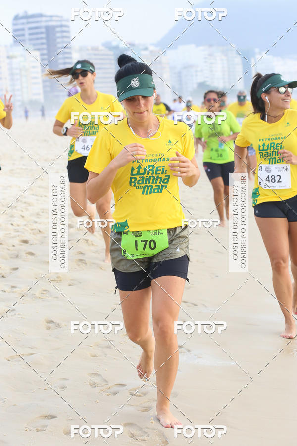 Buy your photos of the eventCircuito Petrobrs Rei e Rainha do Mar on Fotop