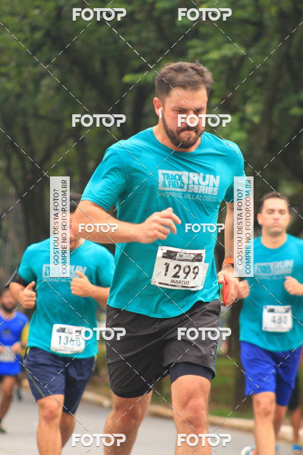 Buy your photos of the eventTrack & Field Run Series - Shopping Villa Lobos I on Fotop