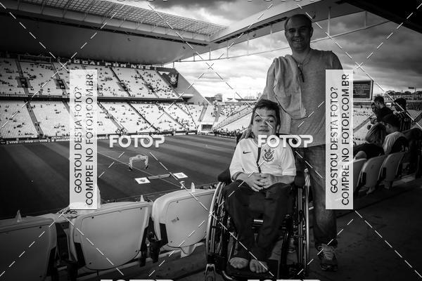 Buy your photos of the eventCorinthians X Atl�tico MG - Brasileir�o on Fotop