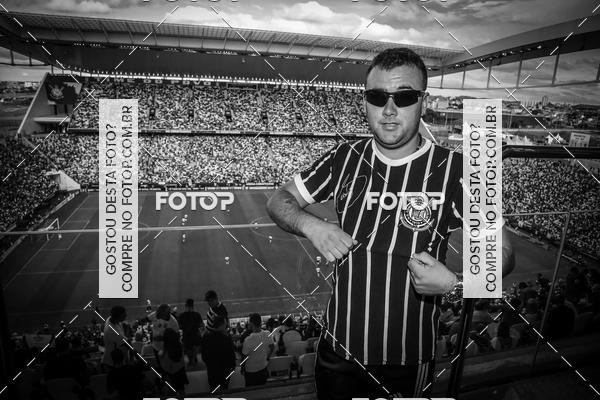 Buy your photos of the eventCorinthians X Atl�tico MG - Brasileir�o on Fotop