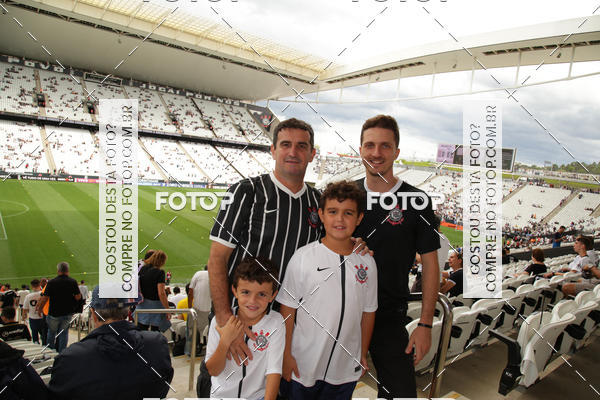Buy your photos of the eventCorinthians X Atl�tico MG - Brasileir�o on Fotop