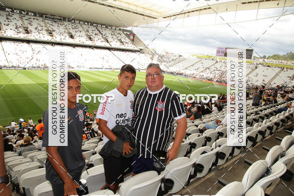 Buy your photos of the eventCorinthians X Atl�tico MG - Brasileir�o on Fotop
