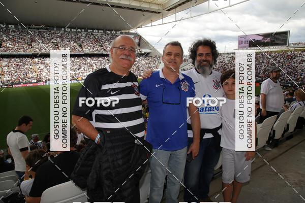 Buy your photos of the eventCorinthians X Atl�tico MG - Brasileir�o on Fotop
