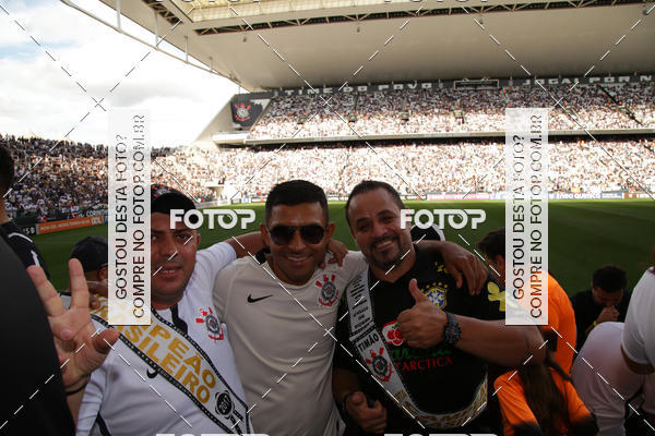 Buy your photos of the eventCorinthians X Atl�tico MG - Brasileir�o on Fotop
