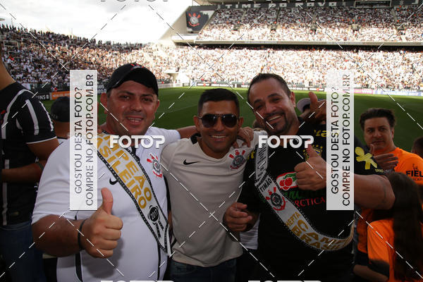 Buy your photos of the eventCorinthians X Atl�tico MG - Brasileir�o on Fotop