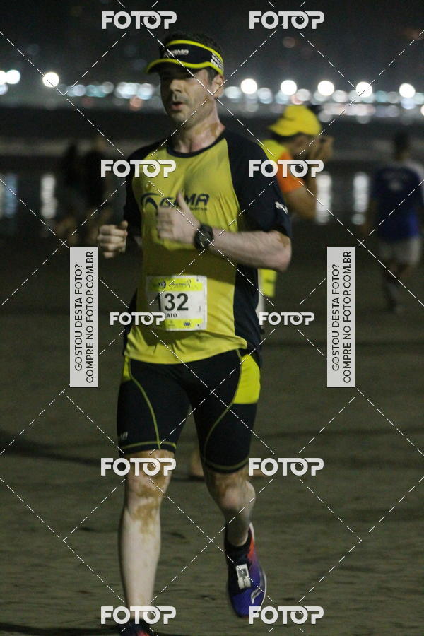 Buy your photos of the eventCircuito Jovem Pan Night Run - Etapa Santos on Fotop