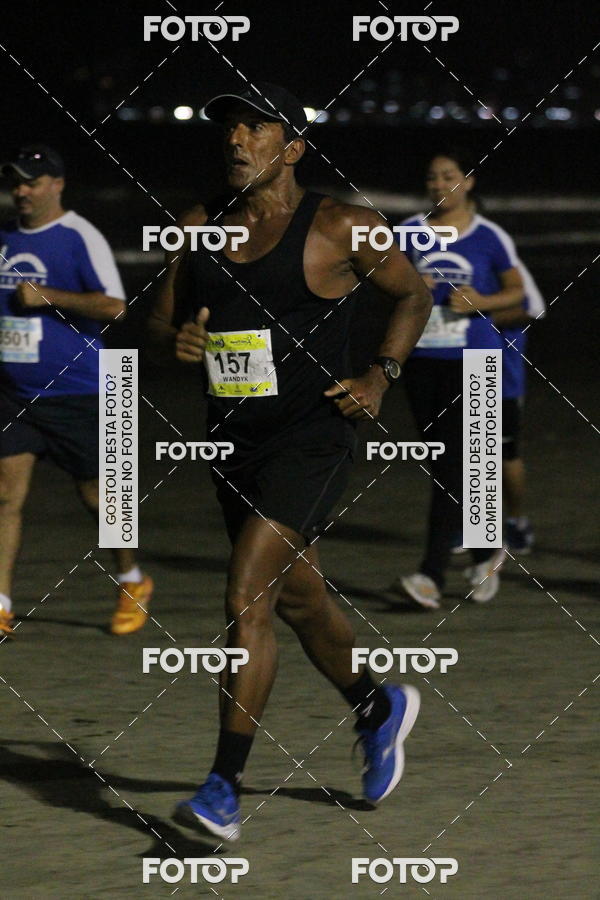 Buy your photos of the eventCircuito Jovem Pan Night Run - Etapa Santos on Fotop