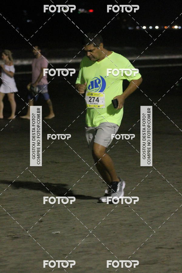 Buy your photos of the eventCircuito Jovem Pan Night Run - Etapa Santos on Fotop
