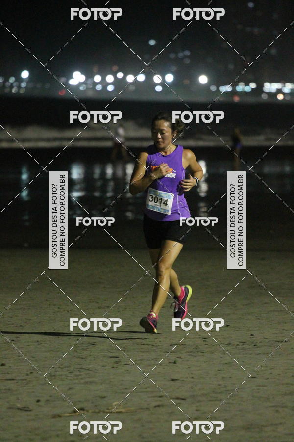 Buy your photos of the eventCircuito Jovem Pan Night Run - Etapa Santos on Fotop