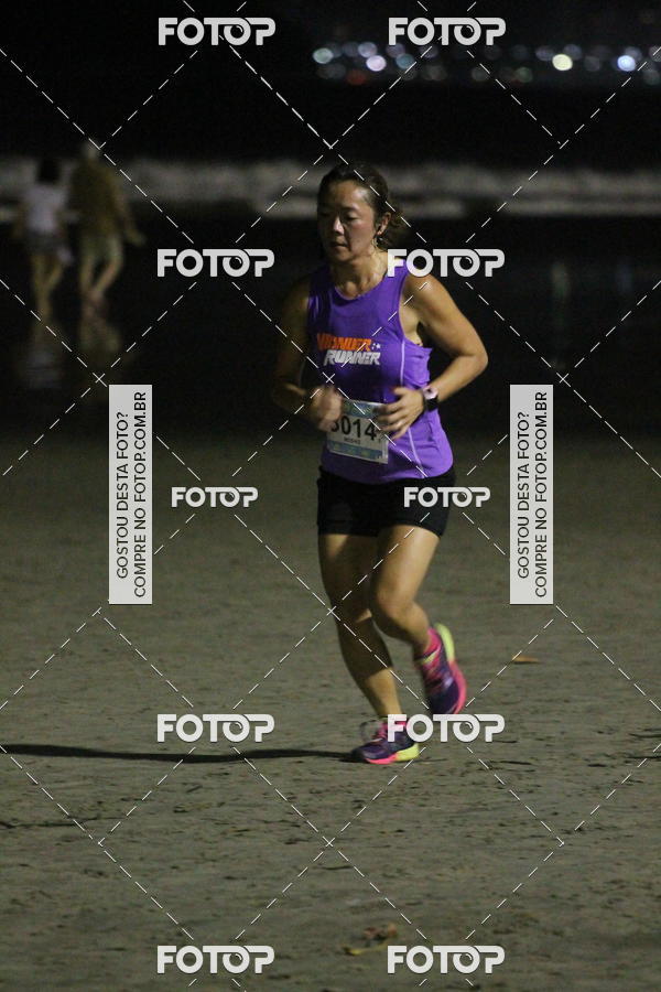 Buy your photos of the eventCircuito Jovem Pan Night Run - Etapa Santos on Fotop