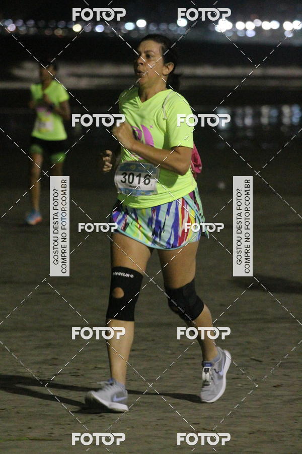 Buy your photos of the eventCircuito Jovem Pan Night Run - Etapa Santos on Fotop