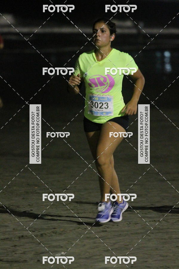 Buy your photos of the eventCircuito Jovem Pan Night Run - Etapa Santos on Fotop