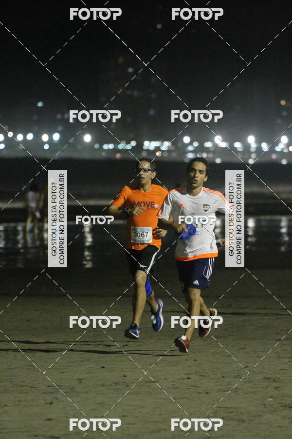 Buy your photos of the eventCircuito Jovem Pan Night Run - Etapa Santos on Fotop