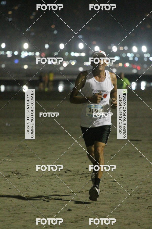 Buy your photos of the eventCircuito Jovem Pan Night Run - Etapa Santos on Fotop