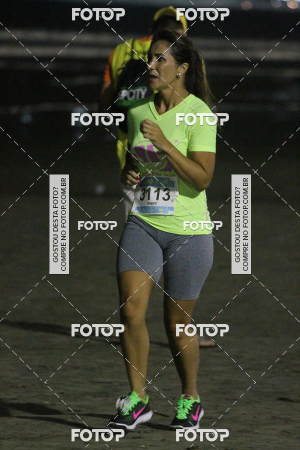 Buy your photos of the eventCircuito Jovem Pan Night Run - Etapa Santos on Fotop