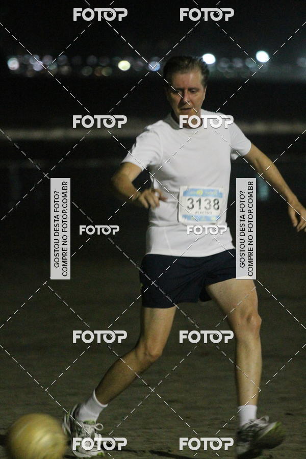 Buy your photos of the eventCircuito Jovem Pan Night Run - Etapa Santos on Fotop