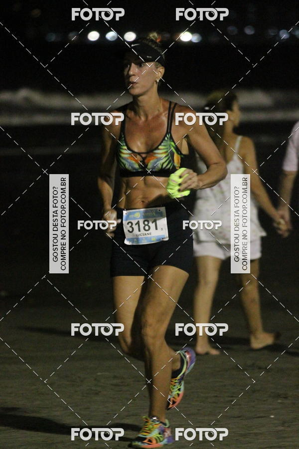 Buy your photos of the eventCircuito Jovem Pan Night Run - Etapa Santos on Fotop
