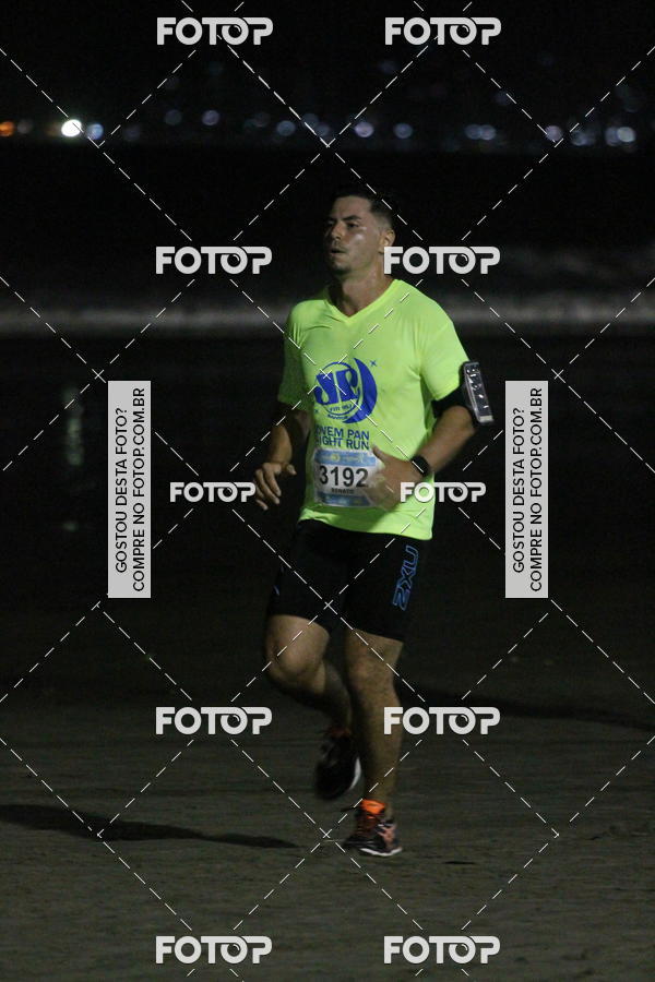 Buy your photos of the eventCircuito Jovem Pan Night Run - Etapa Santos on Fotop