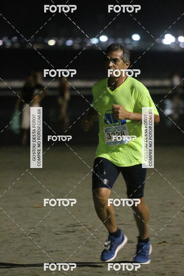 Buy your photos of the eventCircuito Jovem Pan Night Run - Etapa Santos on Fotop