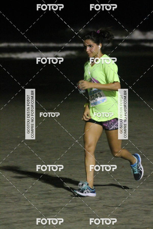 Buy your photos of the eventCircuito Jovem Pan Night Run - Etapa Santos on Fotop