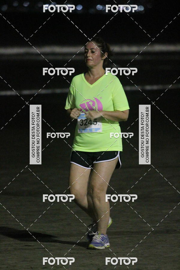 Buy your photos of the eventCircuito Jovem Pan Night Run - Etapa Santos on Fotop