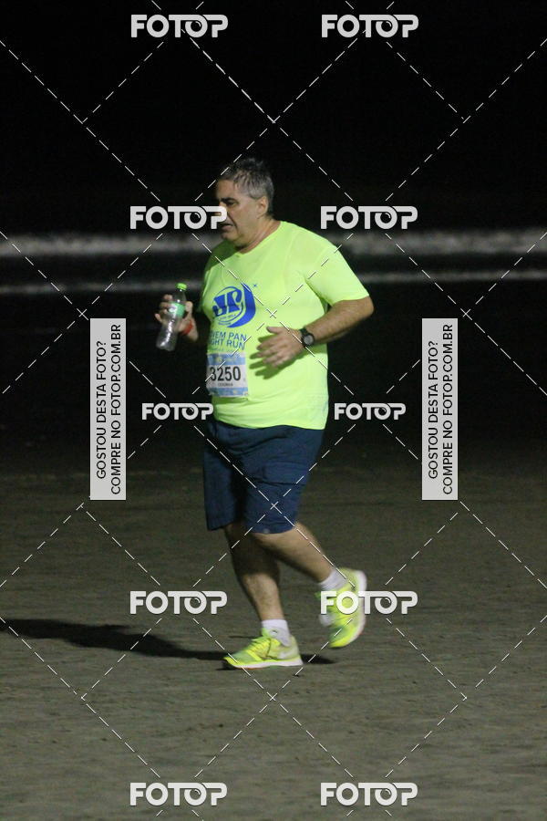 Buy your photos of the eventCircuito Jovem Pan Night Run - Etapa Santos on Fotop