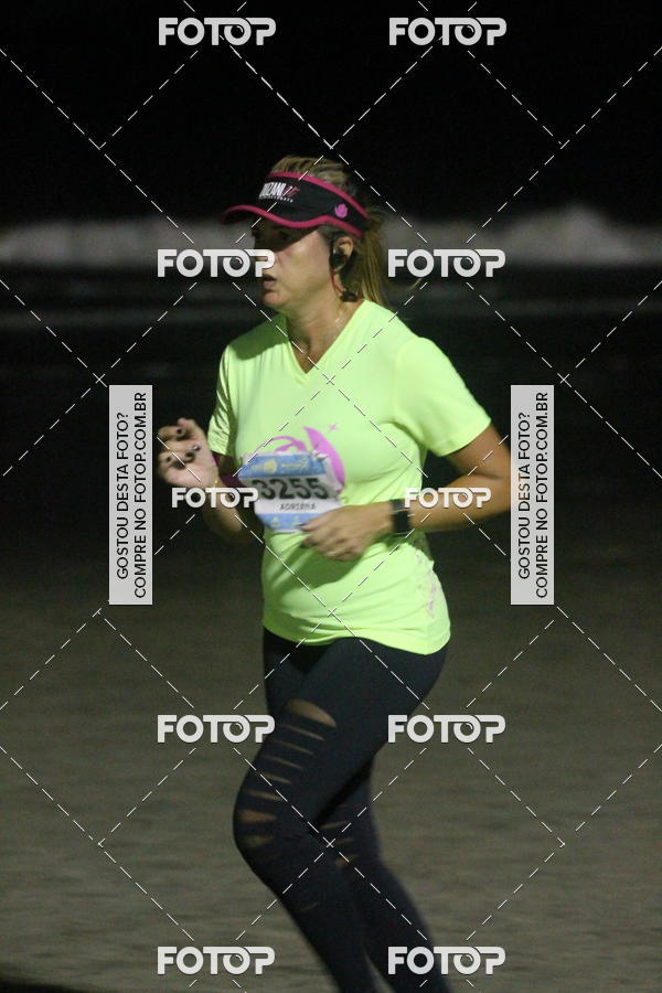 Buy your photos of the eventCircuito Jovem Pan Night Run - Etapa Santos on Fotop