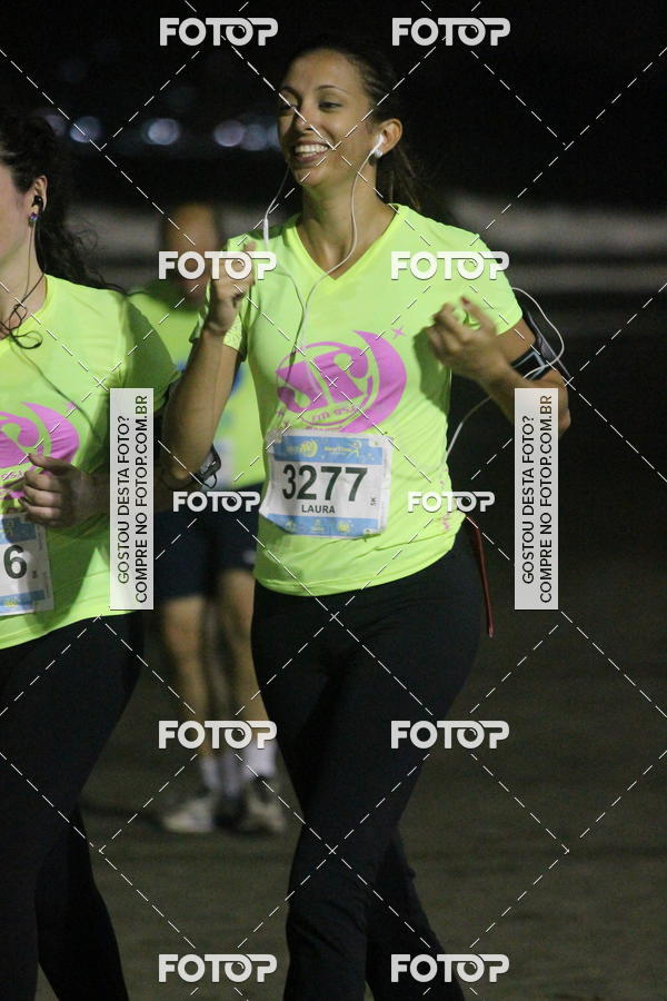 Buy your photos of the eventCircuito Jovem Pan Night Run - Etapa Santos on Fotop