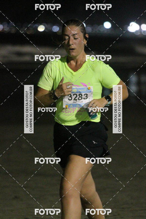 Buy your photos of the eventCircuito Jovem Pan Night Run - Etapa Santos on Fotop
