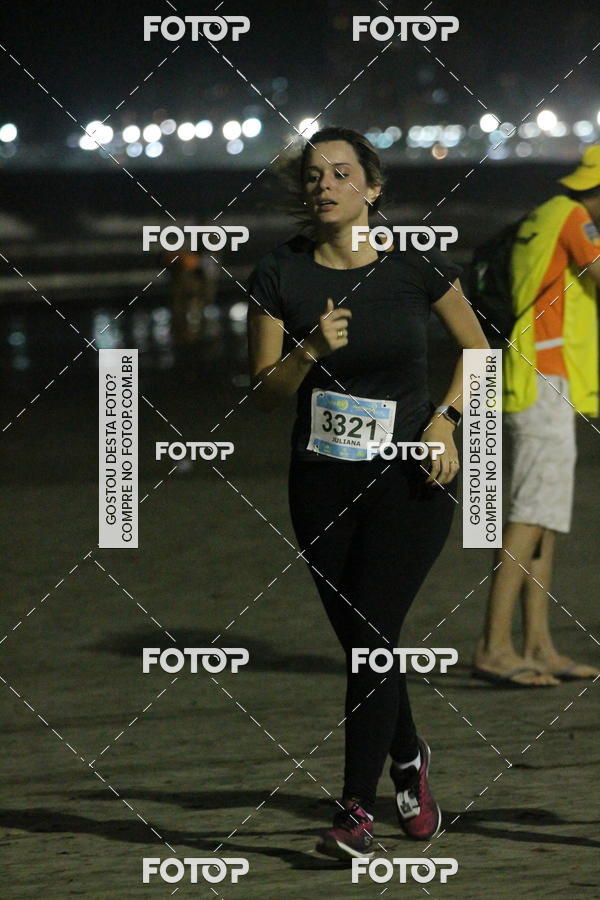 Buy your photos of the eventCircuito Jovem Pan Night Run - Etapa Santos on Fotop