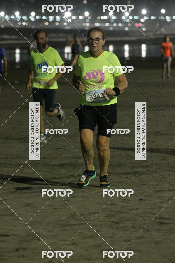 Buy your photos of the eventCircuito Jovem Pan Night Run - Etapa Santos on Fotop