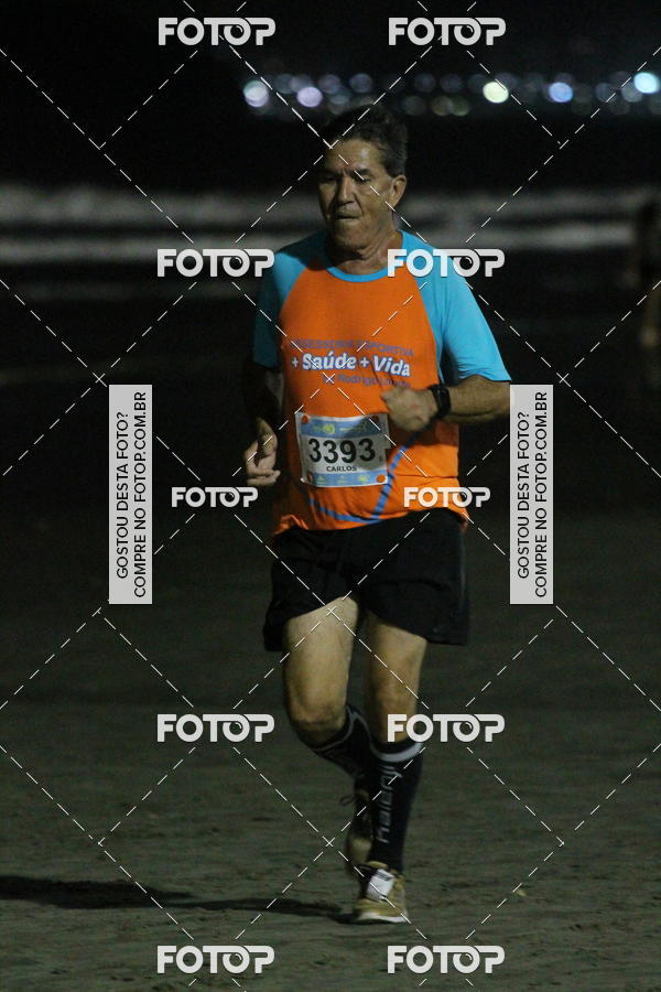 Buy your photos of the eventCircuito Jovem Pan Night Run - Etapa Santos on Fotop