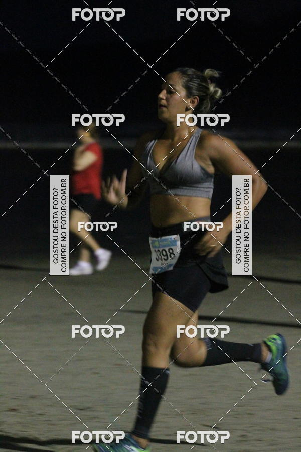 Buy your photos of the eventCircuito Jovem Pan Night Run - Etapa Santos on Fotop
