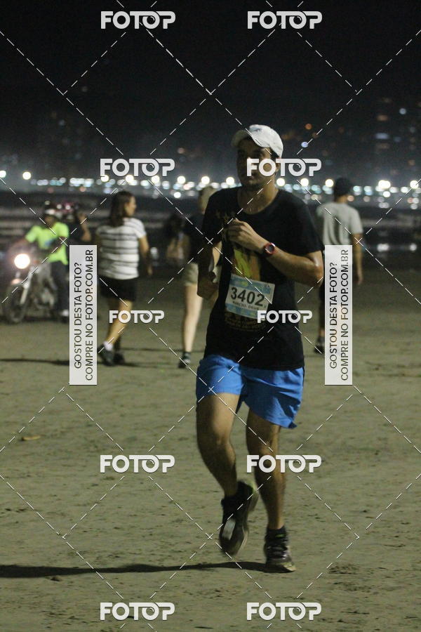 Buy your photos of the eventCircuito Jovem Pan Night Run - Etapa Santos on Fotop