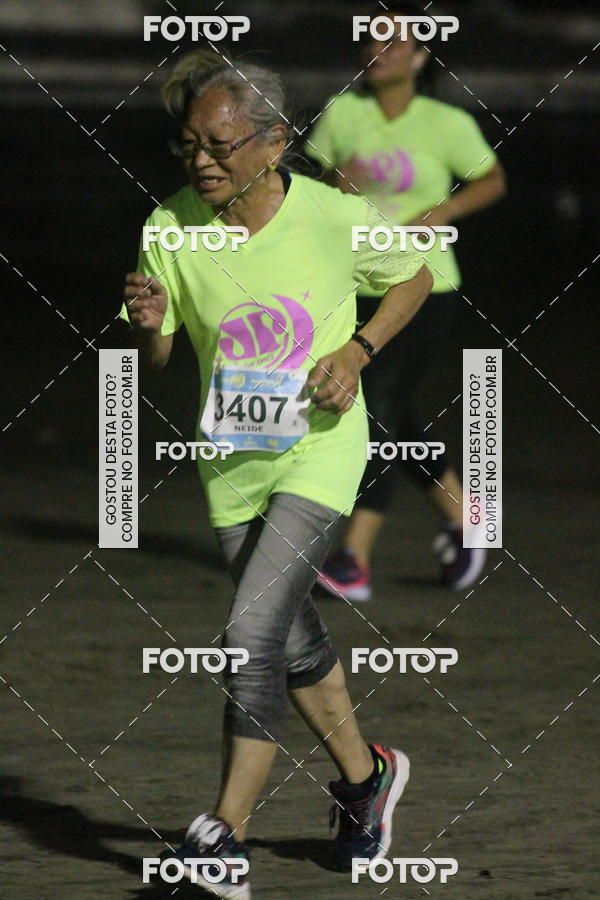 Buy your photos of the eventCircuito Jovem Pan Night Run - Etapa Santos on Fotop