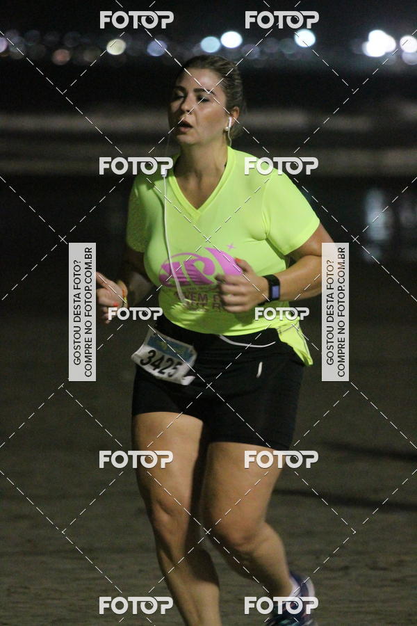 Buy your photos of the eventCircuito Jovem Pan Night Run - Etapa Santos on Fotop