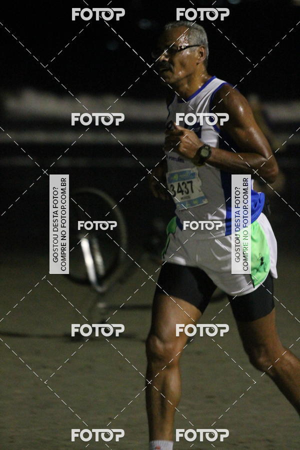 Buy your photos of the eventCircuito Jovem Pan Night Run - Etapa Santos on Fotop