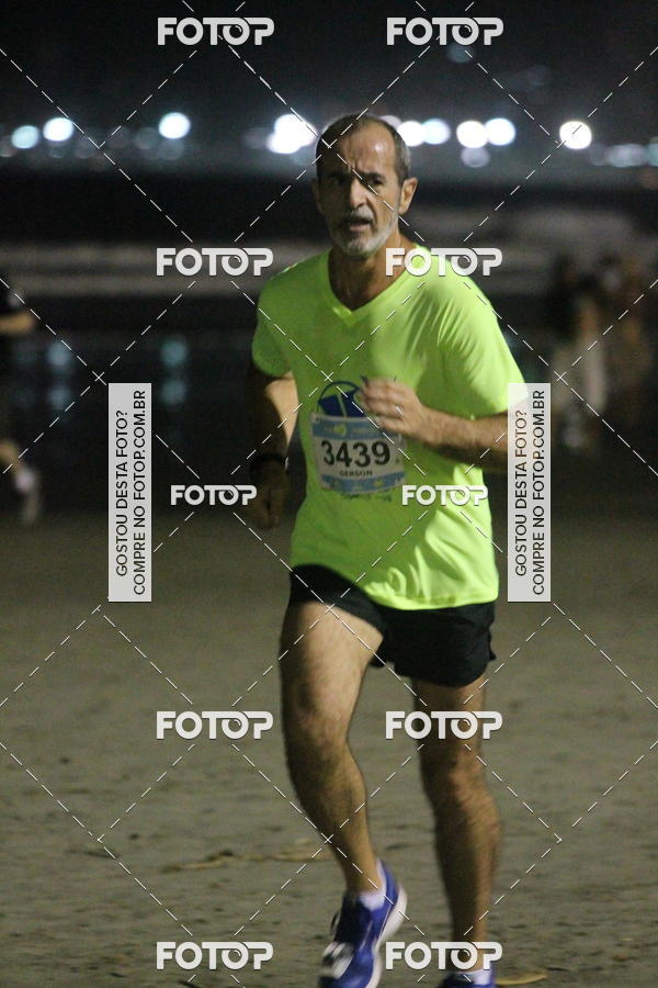 Buy your photos of the eventCircuito Jovem Pan Night Run - Etapa Santos on Fotop
