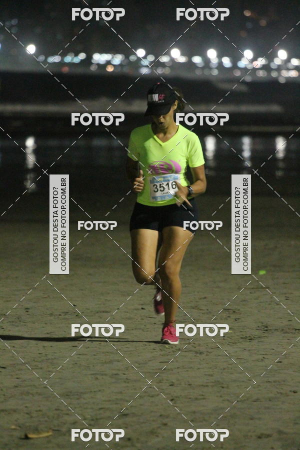 Buy your photos of the eventCircuito Jovem Pan Night Run - Etapa Santos on Fotop